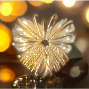 Gold Tone Scarf Clip